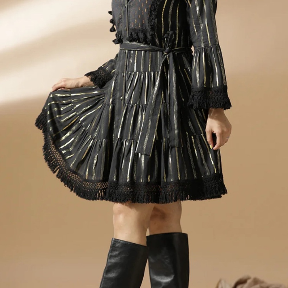 Womenās Black Gold Metallic Striped Tiered Mini Dress Bell Sleeve Boho Party M - Picture 9 of 9